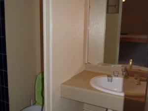 Studio cabine 4 pers - Plage à 50m - Parking privé - FR-1-328-89