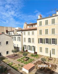 Appart'hotels Les Appartements du Vieux Port : photos des chambres
