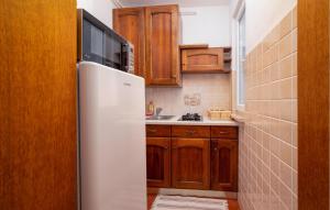 Awesome Apartment In Medulin With Wifi