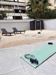 100 sqm terrace, close to the old town & shopping area & harbour