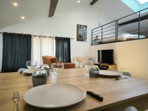 Appartements Les Tilleuls - cnpe bugey - bases de loisirs - perouges : photos des chambres