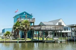 Hook Line & Sunshine - Fisherman's Paradise - Clute
