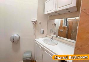 GoodMo Budapest Smart Rooms