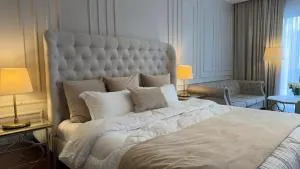 ذا ڤاين the vine - Junayz al Janūbī