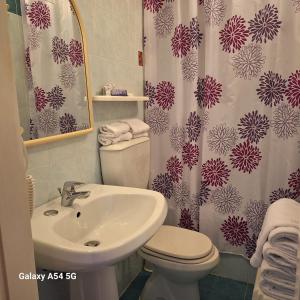 Economy Quadruple Room - access with stairs