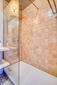 Elegant Suite Inn Paris la Defense