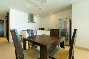 Dahlia 2 Bedroom Amazing Seaview