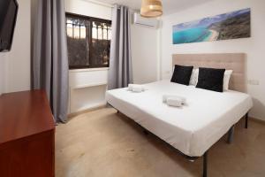 Don Alberto Blue Pearl by Alfresco Stays