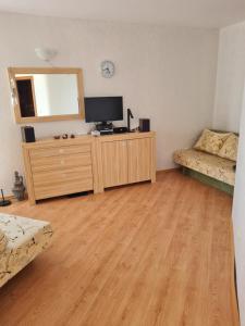 Entire apartment 4pax , sea view, pool