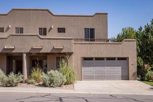 3415 South Village Loop