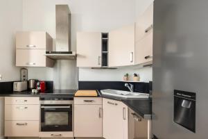 Appartements MONT FLEURI- Somptueux 2 pieces - Parking - Menton : photos des chambres