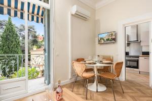 Appartements MONT FLEURI- Somptueux 2 pieces - Parking - Menton : photos des chambres