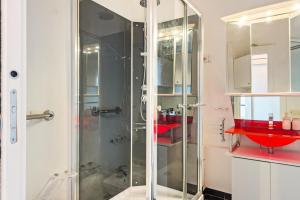 MONT FLEURI- Somptueux 2 pièces - Parking - Menton