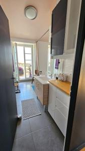 Appartements Le toit chic a 15 mn Paris Centre : photos des chambres