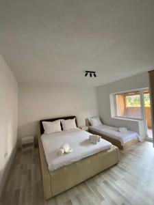 Lake City Apartment