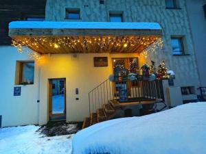 Alpine Rooms and Suites Livigno - Camana Noa -