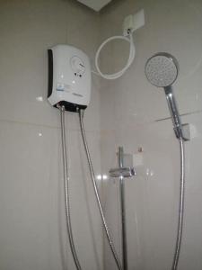 Greenfield District Shaw Blvd Studio at Twin Oaks Place