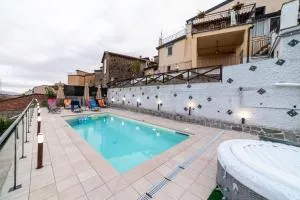 Portico Rodriguez Abatemarco - San Severino