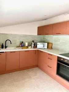 Appartements NOUVEAU Jungle Village WIFI Netflix Clim : photos des chambres