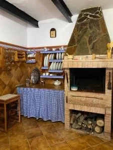 Rustic and Homely with a Canarian Style BBQ Oven - La Guancha