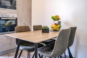 Apartment Frane