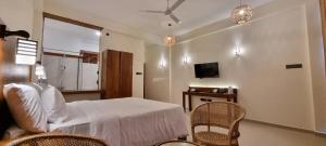 Mandara Mount Hotel