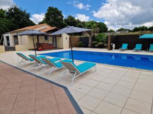 Villas villa spacieuse avec piscine, jacuzzi : photos des chambres