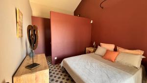 Maisons de vacances Le Mas de Bonnety - Magnifique mas 12 personnes au Pied du Mont Ventoux : photos des chambres