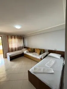 Dima's Apartments - 博尔什