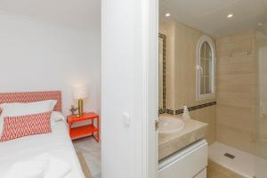 Molo Residences Puerto Banus