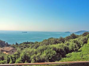 Sweet View Blue Of Patty 1