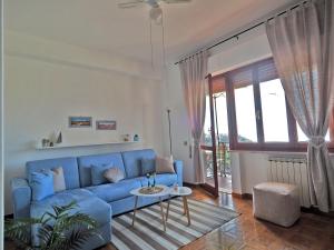 Sweet View Blue Of Patty 1