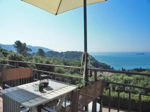 Sweet View Blue Of Patty 1