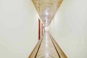 Hotel O Vishwakarma Palace