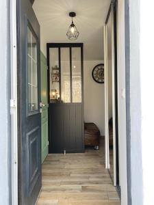 Le COCON STUDIEUX - Studio tout équipé- Quartier Lahitolle