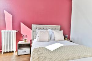 Appartement Rose Moderne Proche de la capitale II