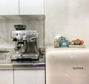 roasterblock 2BR flat 33m2 near Hongdea by the hanriver