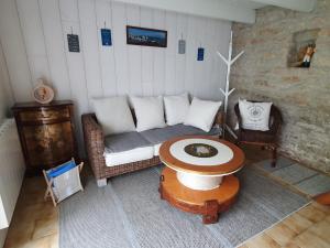 Maisons de vacances Jardin clos et calme, velos a disposition, plages a 2 kms : photos des chambres