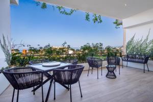 Iconic Rooftop, Bar and Gym, Luxe 2 BR at Soho PV