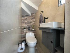 Magnífica y Acogedora Casa en Condomiminio