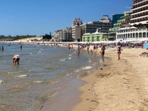Nesebar mit Blick zu Sunny Beach