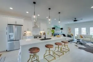 Luxurious 3 BR Distillery District Townhouse - 乔治城