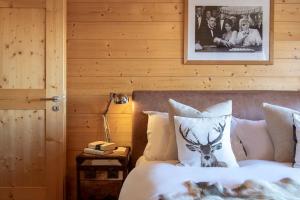 Swiss Chalet Skyfall