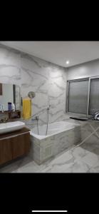 Apparemment Rabat-Temara