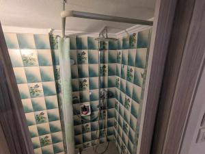 2 bedroom apartment for 4 people 42m from the sea