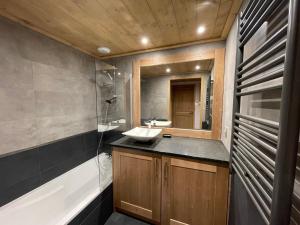 Appartements Les Saisies - Appart 3P avec parking, balcon & WIFI - FR-1-293-376 : photos des chambres