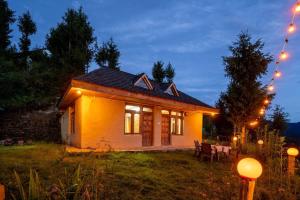 Beautiful Cottage In The Clouds -Valley view