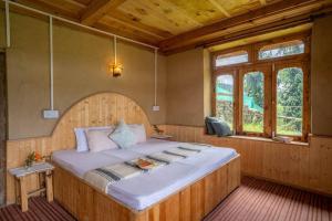 Beautiful Cottage In The Clouds -Valley view