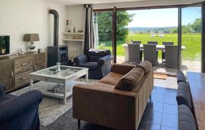 Holiday Home Wibrin With Fireplace 02