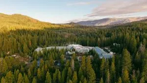 Tenaya at Yosemite - 奥克赫斯特